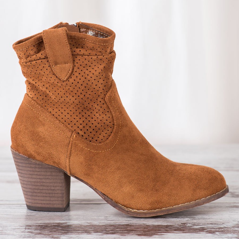 Bestelle Klasične ažurske čizme s ažurima smeđa 2