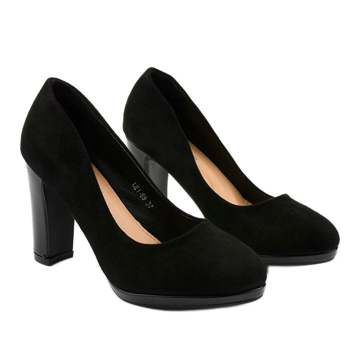 Crne crpke na stupu LEI-69 crna 2