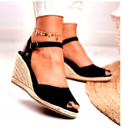 Ženske sandale na pletenom klinu Big Star crna DD274A209 1