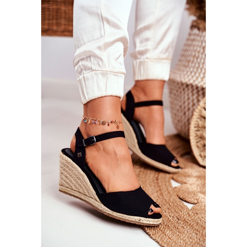 Ženske sandale na pletenom klinu Big Star crna DD274A209 3