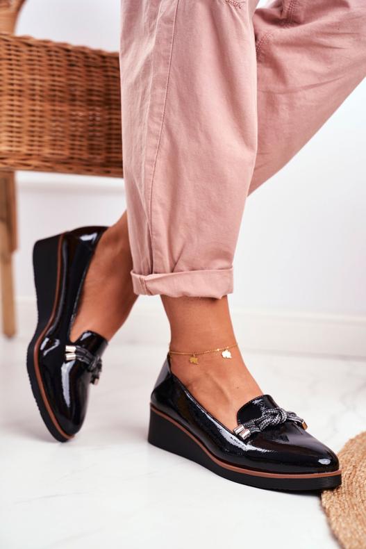 Vinceza Ženske crne mokasine lakirane na klinu Abba crna siva 4