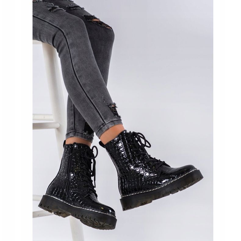 SHELOVET Čizme s uzorkom crno 1