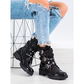 Seastar Lakirani radnici crna 1