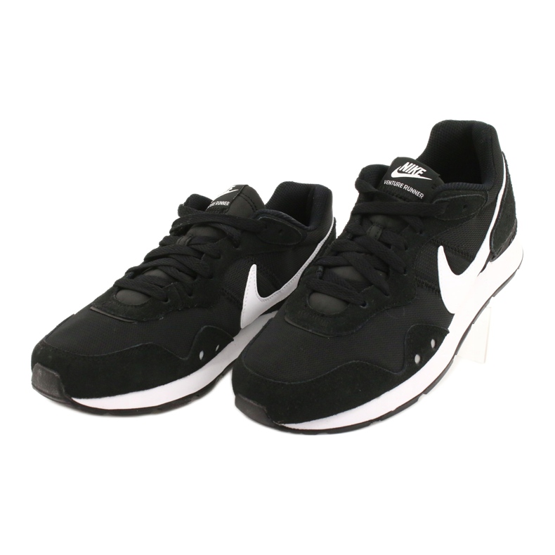 Nike Venture Runner W CK2948-001 cipele bijela crna 2