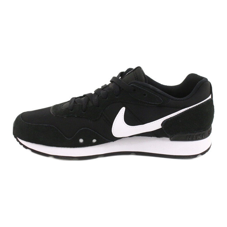 Nike Venture Runner W CK2948-001 cipele bijela crno 1