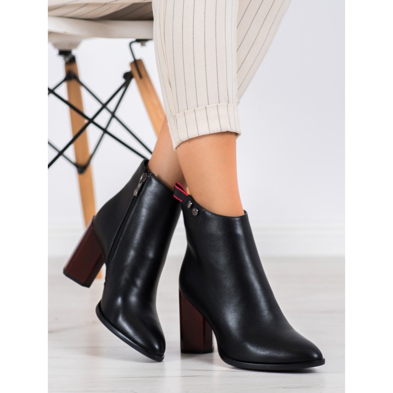 Filippo Čizme na ukrasnom stupu crno crvena 2