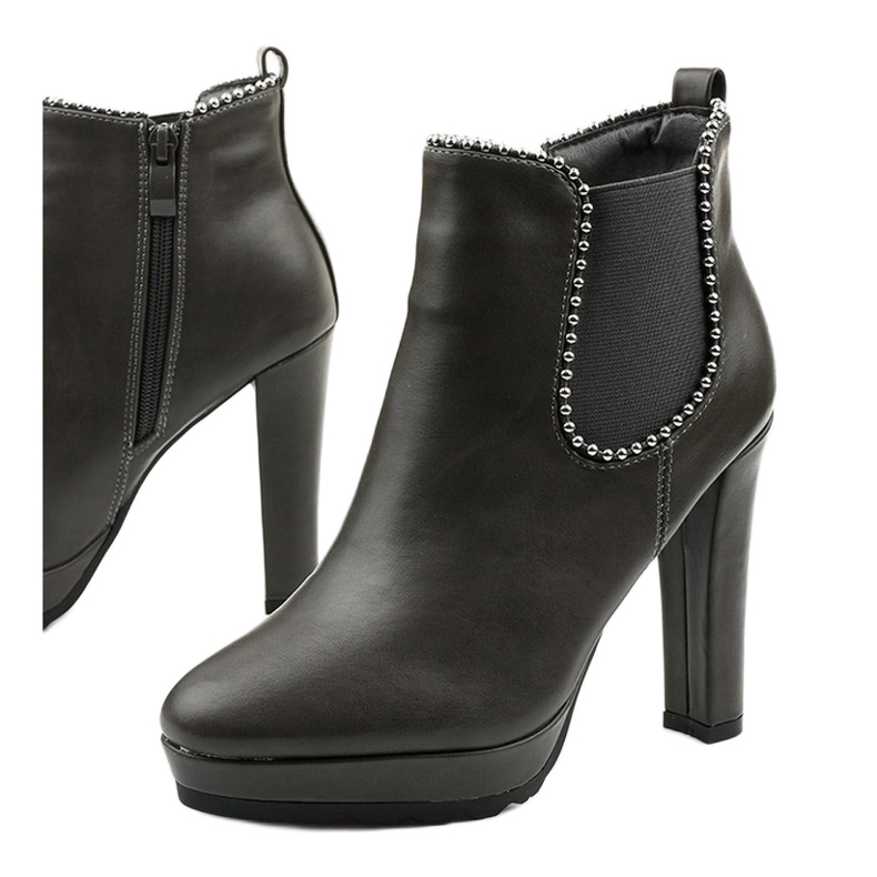 Sive čizme na stupu s patentnim zatvaračem i Circus elastikom siva 1