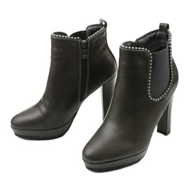 Sive čizme na stupu s patentnim zatvaračem i Circus elastikom siva 2