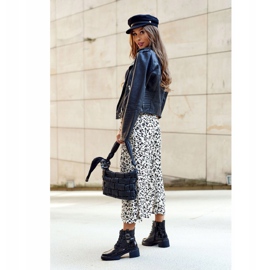 S.Barski Ženske čizme lakirane crne izluđuju me crna 1