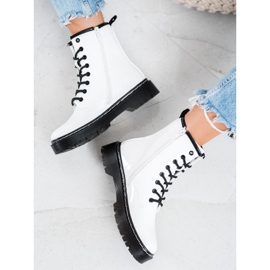 Vinceza Bijeli radnici bijela 1