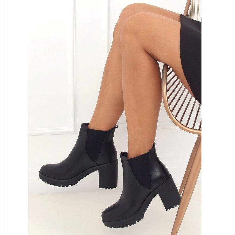 Crne čizme Chelsea, crne J19-129 Crne crna 2