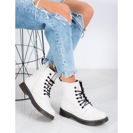 Evento Modni radnici bijela 1