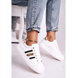 FB1 Ženske sportske cipele White Rylee bijela 1