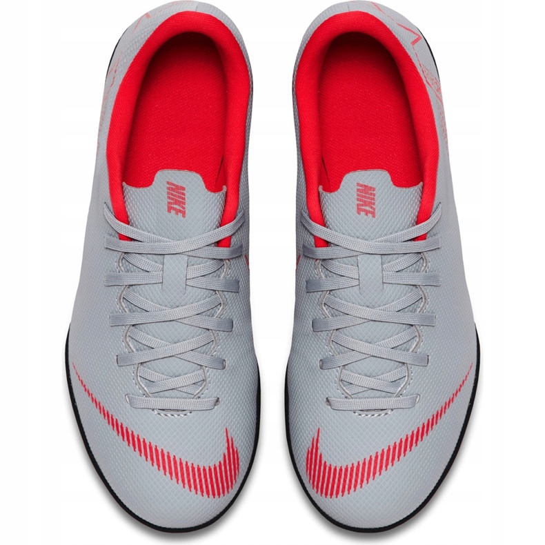 Nike Mercurial Vapor X 12 Club Tf Jr AH7355 060 patike za nogomet višebojan siva 1