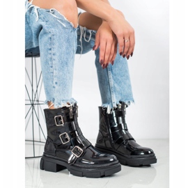 Seastar Lakirani radnici crna 1