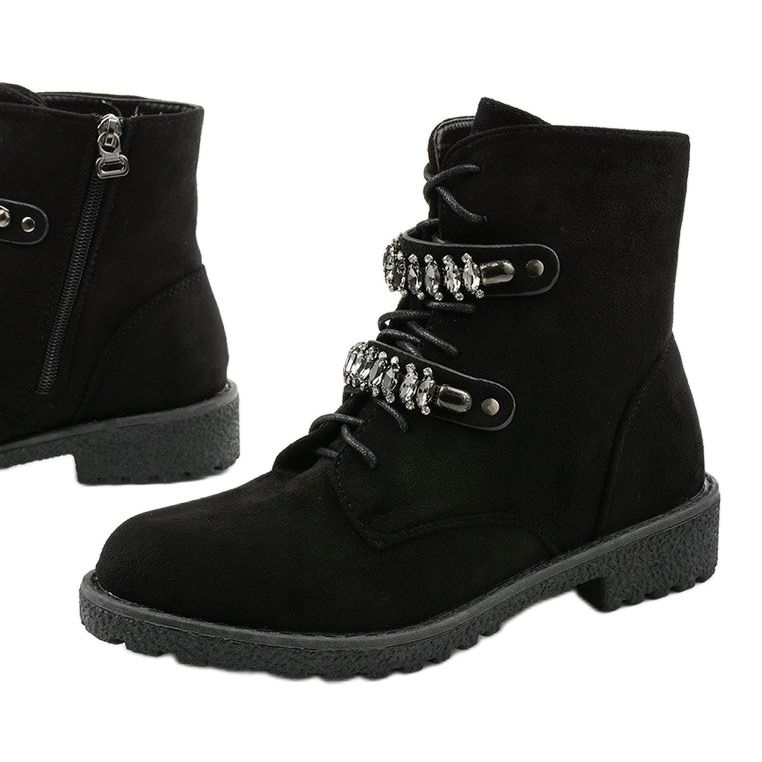 Crne čizme s ukrasnim Ginoraya prugama crno 1