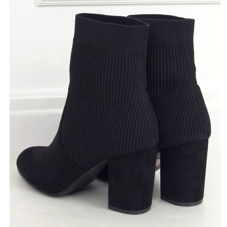 Crne čizme s čarapama 7980-GA Crna 1