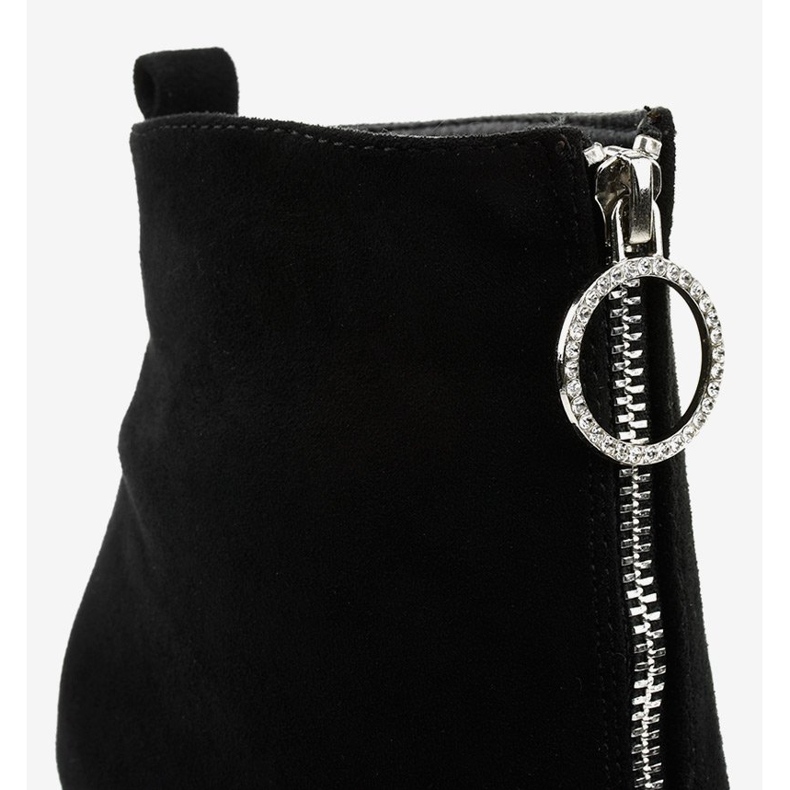 Crne čizme na stupu od eko-antilopa Ginrolyss crna 2