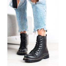 Small Swan Crne čizme crna 2