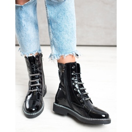 Goodin Lakirane čizme na vezanje crno 1