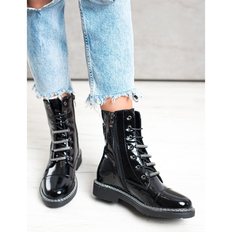 Goodin Lakirane čizme na vezanje crna 1