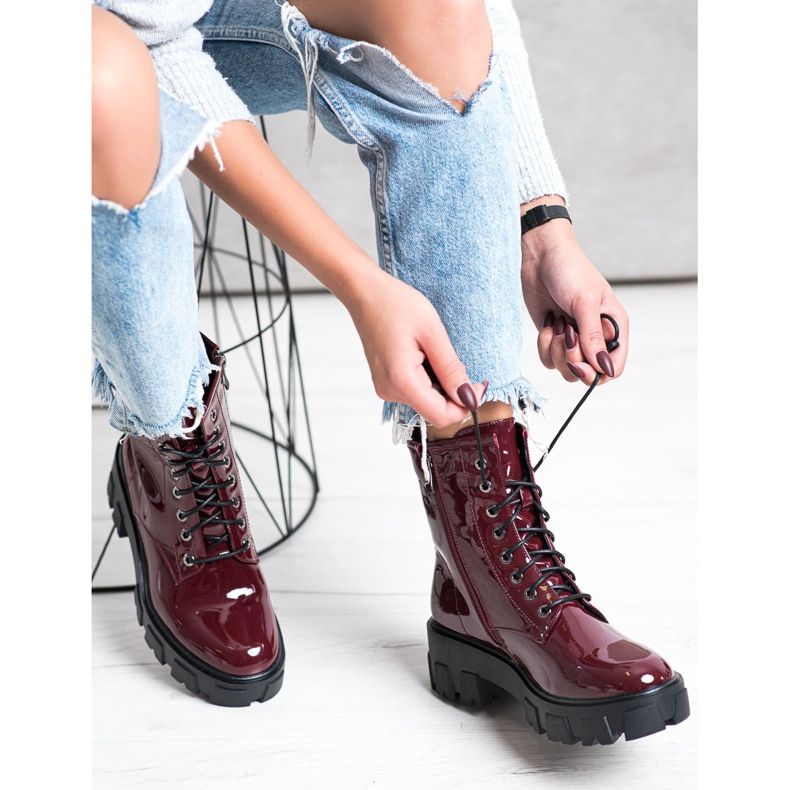 Goodin Lakirani radnici crvena 1