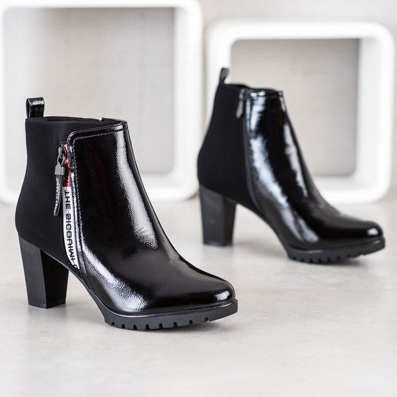 Gogo Čizme od lakirane kože crna 1