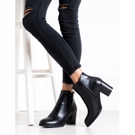 J. Star Klasične čizme s ukrasima crno 2