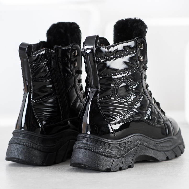 SHELOVET Modne prošivene zamke crna 1