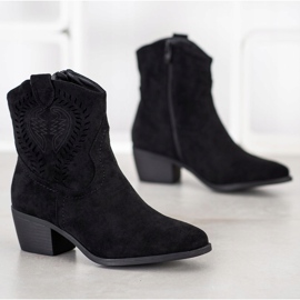 Cm Paris Kaubojke s uzorkom crno 1