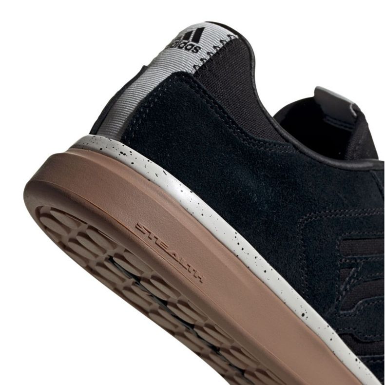 Adidas Sleuth M EE8893 cipele crno 1