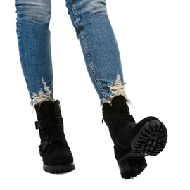 Crne ženske izolirane čizme iz Irinrahnea crna 1