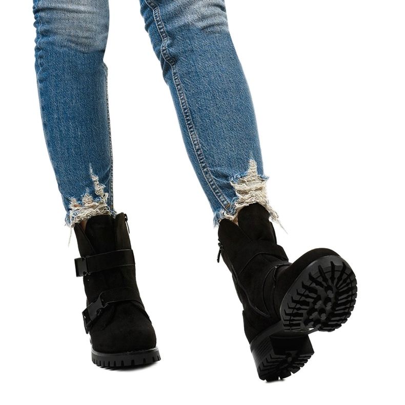 Crne ženske izolirane čizme iz Irinrahnea crna 1