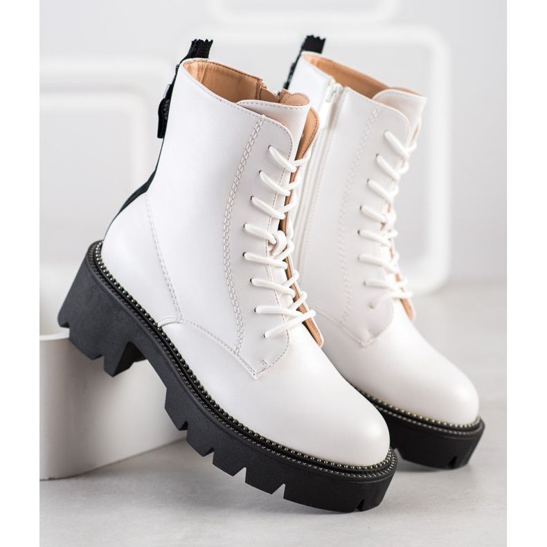 Seastar Bijeli hvatači na platformi bijela crna 2