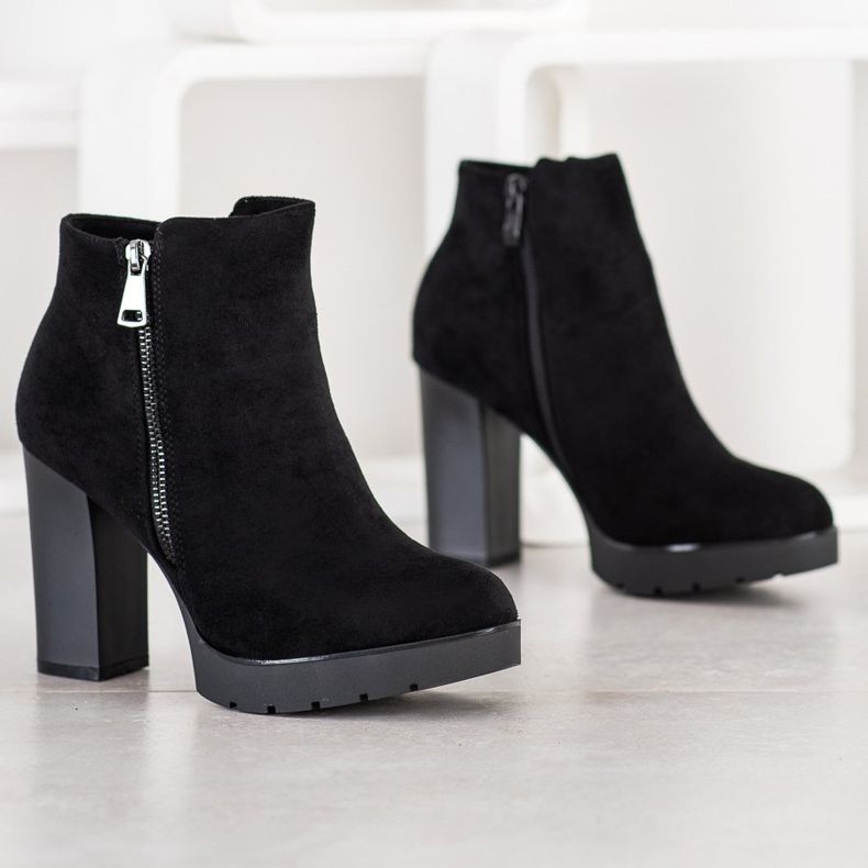 Small Swan Čizme s visokim potpeticama crna 1