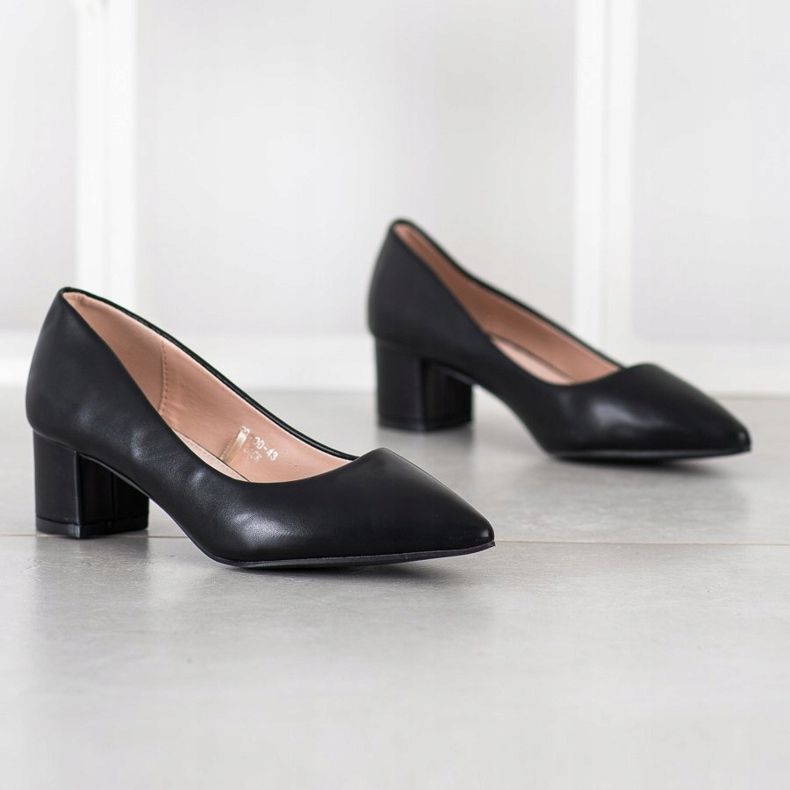 Goodin Crpke na niskom stupu crna 1