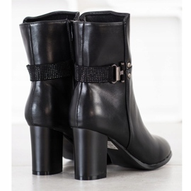 Sabatina Elegantne čizme crna 1