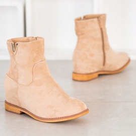 Sergio Todzi Elegantne čizme na klin bež 1