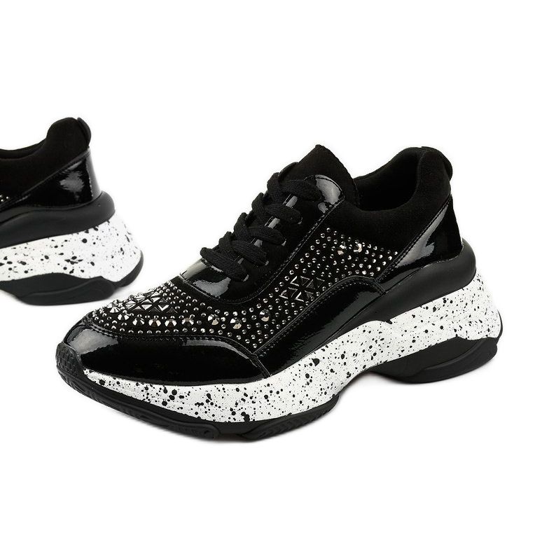 Crne tenisice izrađene od eko kože-antilopa Quijor crna 1