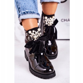 PS1 Ženske tople čizme s biserima i vrpcom, lakirane Perle crno 2