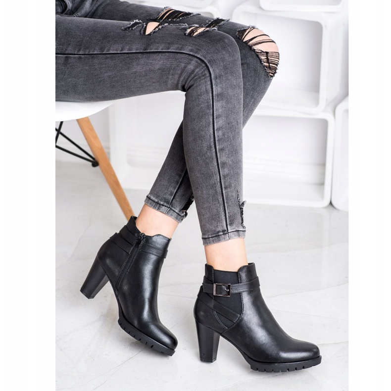 Flyfor Crne čizme na štiklama crna 1