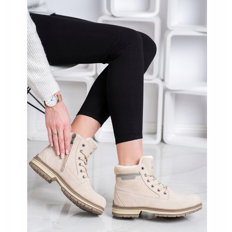 SANDIC Traperi s ovčjom kožom bež 1