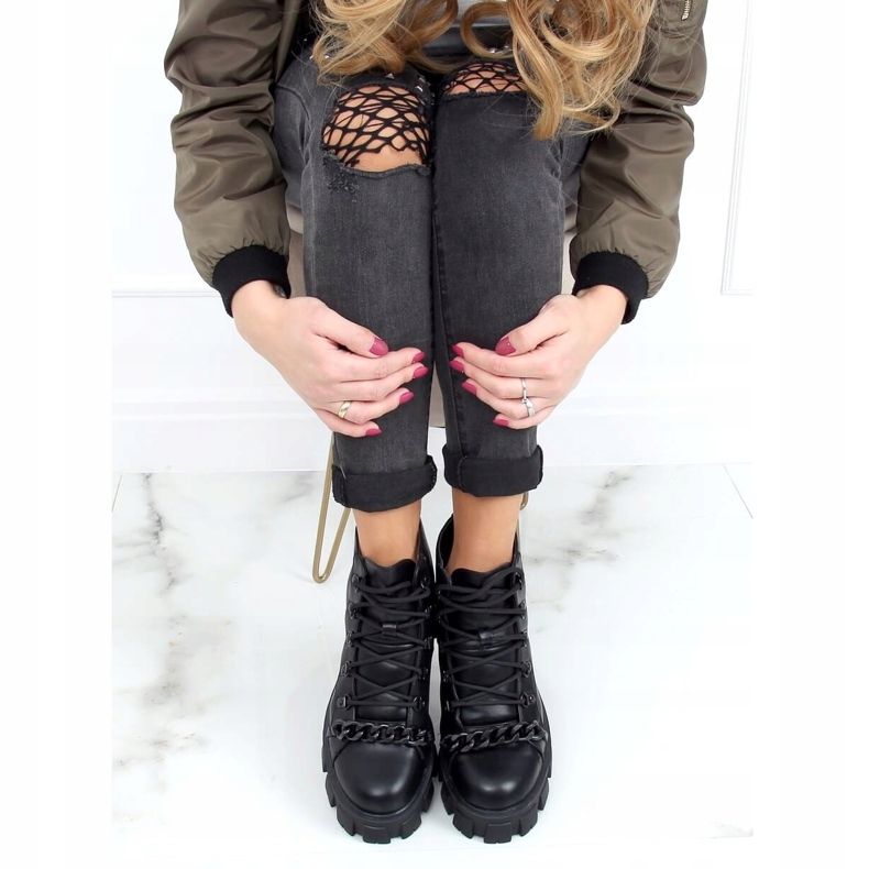 Crne čizme s visokim potplatom NC1106 Crna 2