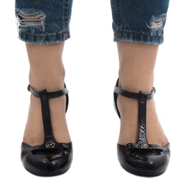 Crne pumpe na stupu 2239-3 crno 2