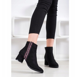 M.Daszyński Čizme od antilopa s ukrasnim zatvaračem crna 1