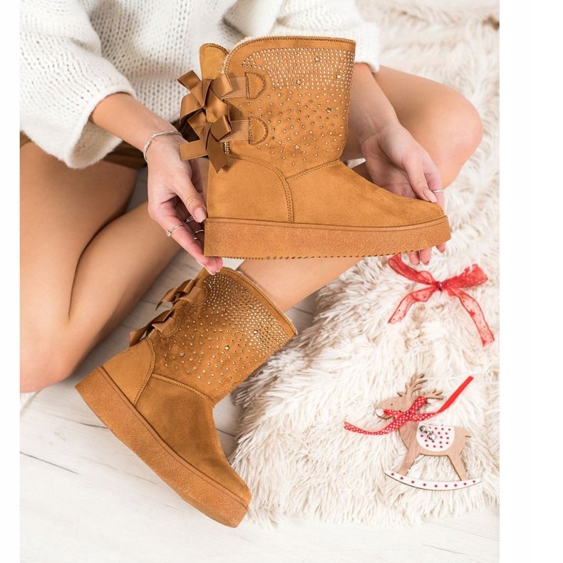 Small Swan Mukluki sa kristalima smeđa 1