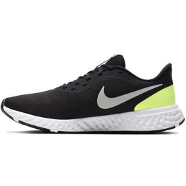 Nike Revolution 5 M BQ3204-010 bijela crna 1