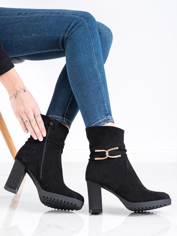 SHELOVET Čizme sa zlatnim ukrasom crno 2