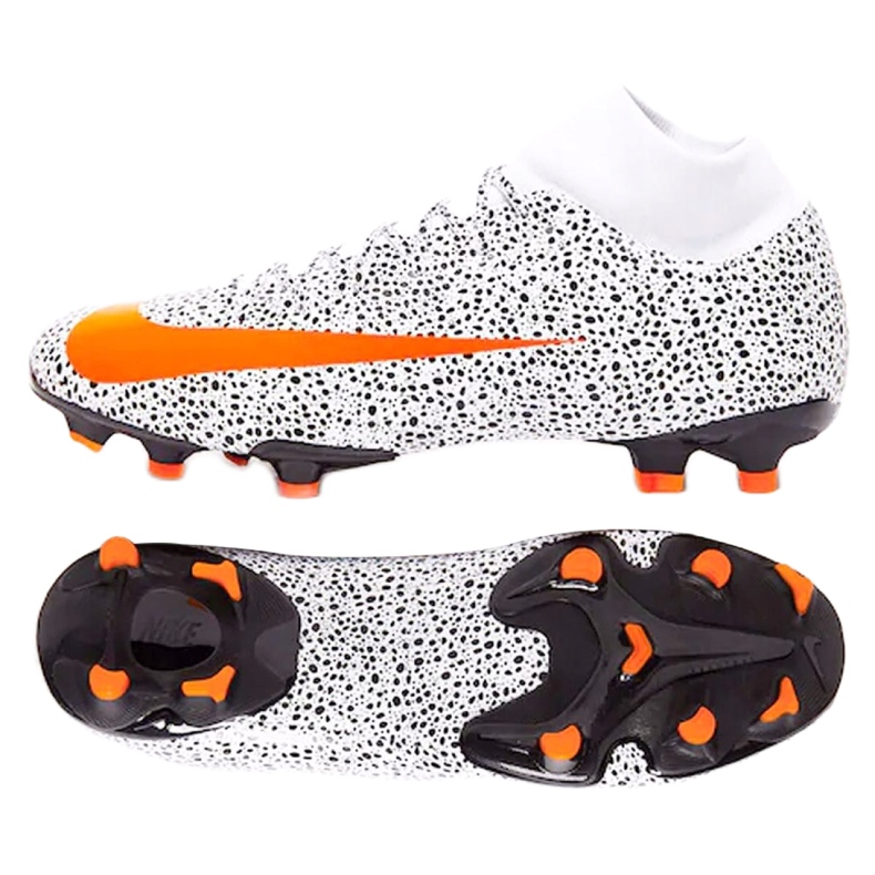 Nike nogometne cipele Mercurial Superfly 7 Academy CR7 FG / MG Jr CV3182-180 bijela 6