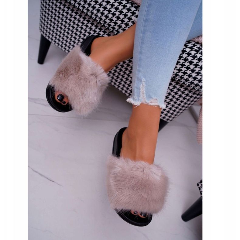 SEA Ženske bež papuče s krznom NiceFur siva 2